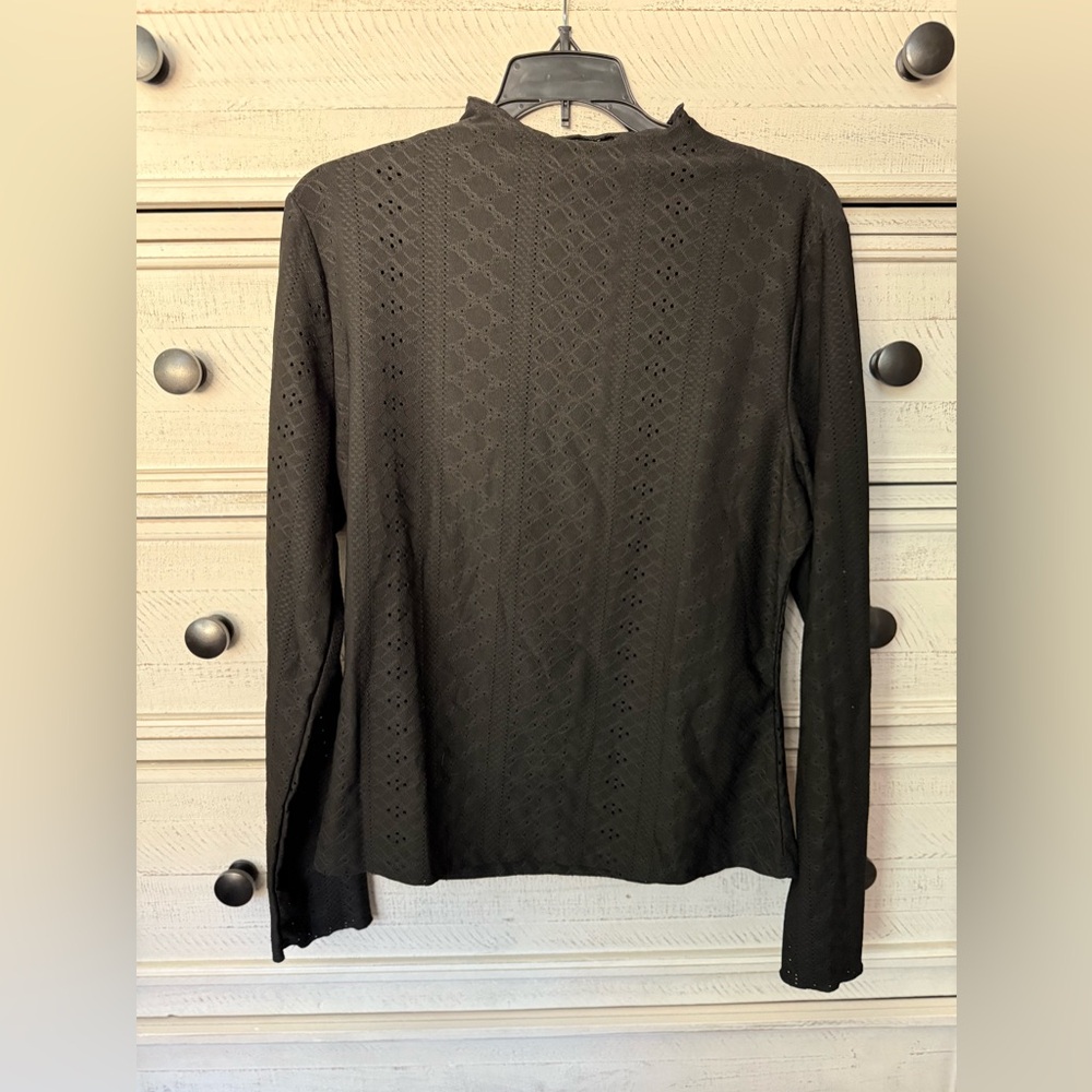 Black Long Sleeve Knit Top